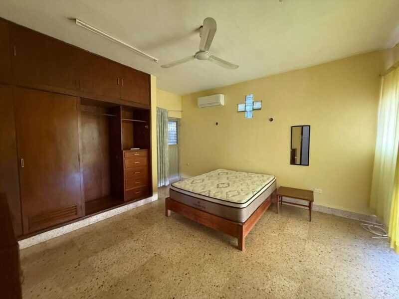 🏡✨ DEPARTAMENTO AMUEBLADO EN RENTA – 💲9,000 MXN FRACC. FRACCIORAMA 2000, CAMPECHE ✨ | Planta baja 📍 Ubicación privilegiada: A solo una cuadra de Av. Central y muy cerca de Av. Colosio. Disfruta de una zona tranquila, con acceso inmediato a tiendas, esc