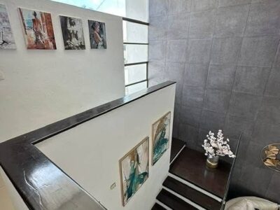 RENTA O VENTA❗Magnífica Casa en Bugambilias, Campeche. 💲 $27,000 MXN al mes 🏡 Casa con amplios espacios, jardines y acabados de lujo