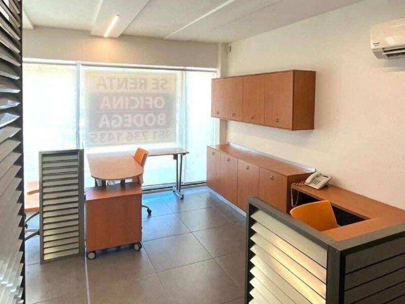 🏢 OFICINA AMUEBLADA EN RENTA – AV. LÓPEZ PORTILLO, CAMPECHE ✨💲13,000 + IVA
