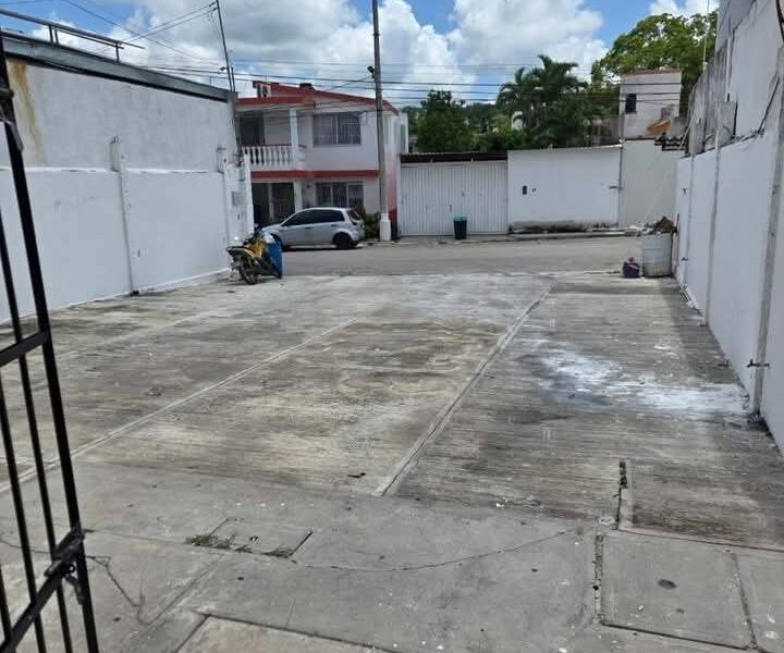 ✨🏢 OFICINAS EN RENTA – UBICACIÓN PREMIUM 🏢✨ 💲 $30,000 mensuales 📍 Av. López Portillo – Fracc. Villas Residencial Ix-Lol-Be 🛣 Acceso por doble calle 📌 A una esquina de las Fiscalías