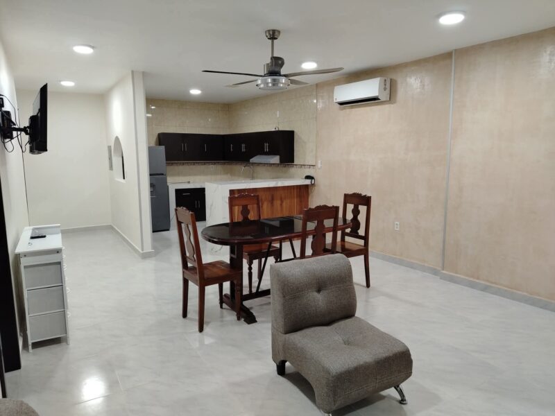 RENTA DE DEPARTAMENTO AMUEBLADO EN CAMPECHE